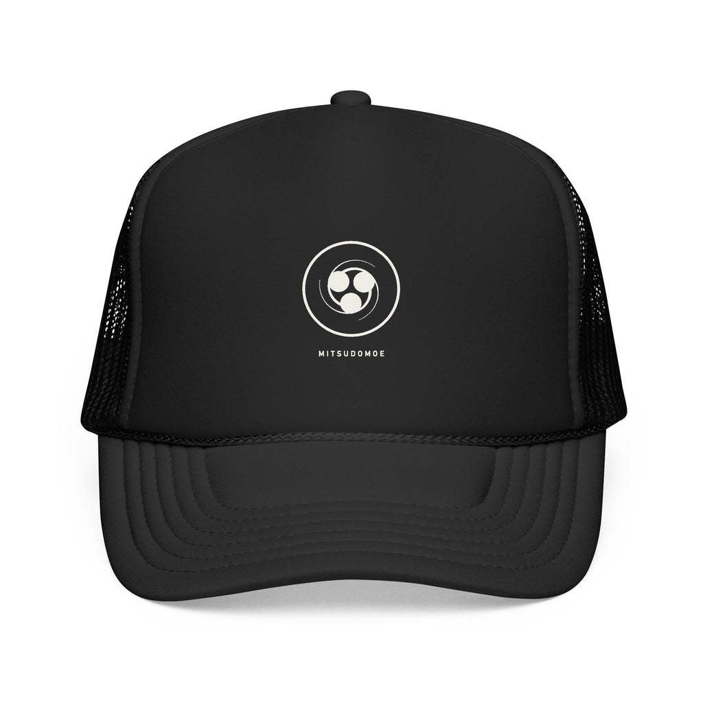 Mitsudomoe Trucker Cap in Black